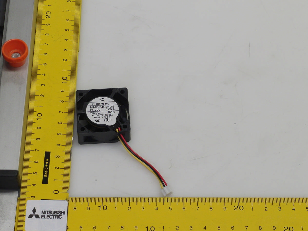 MR-J3-70A/100A FAN MMF-04D24DS